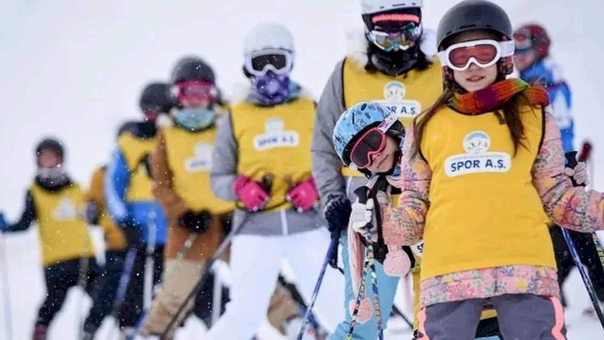 Kayseri Büyükşehir Kayak Okulu'nda sömestr hareketliliği