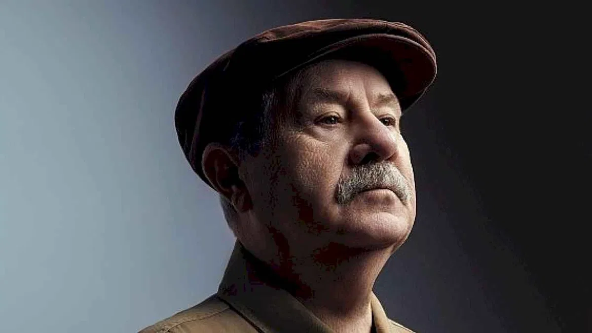 Bülent Ortaçgil 11 Aralık'ta Yapı Kredi 80. Yıl Sahnesi'nde!