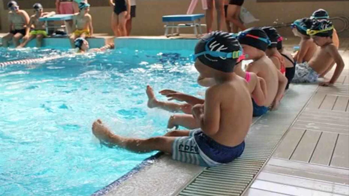 Antalya’da Yüzme Eğitimi İçin Öne Çıkan Adreslerden Biri: AquaWave