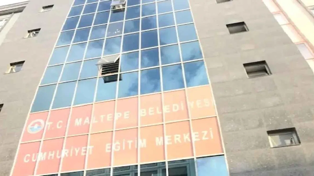 Maltepeli gençler LGS ve YKS’de zirveye koştu