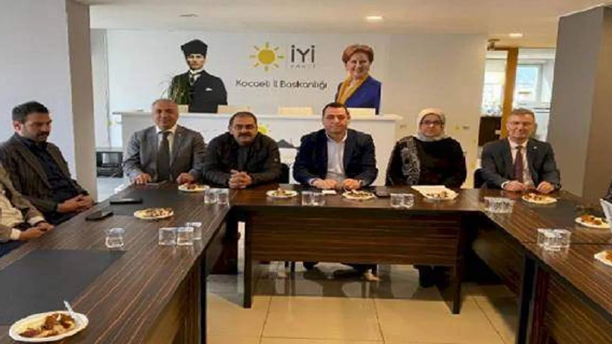 İYİ Parti Kocaeli'de 'acil eylem planı'nı açıkldı