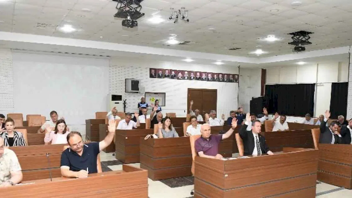 Edirne Keşan'da ulaşıma zam... Başkan Özcan'a borçlar için kredi ve devir yetkisi!