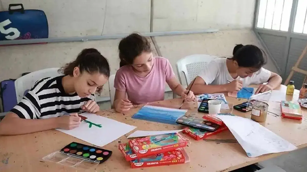 Hatay'da eğitim çalışmaları hız kesmiyor
