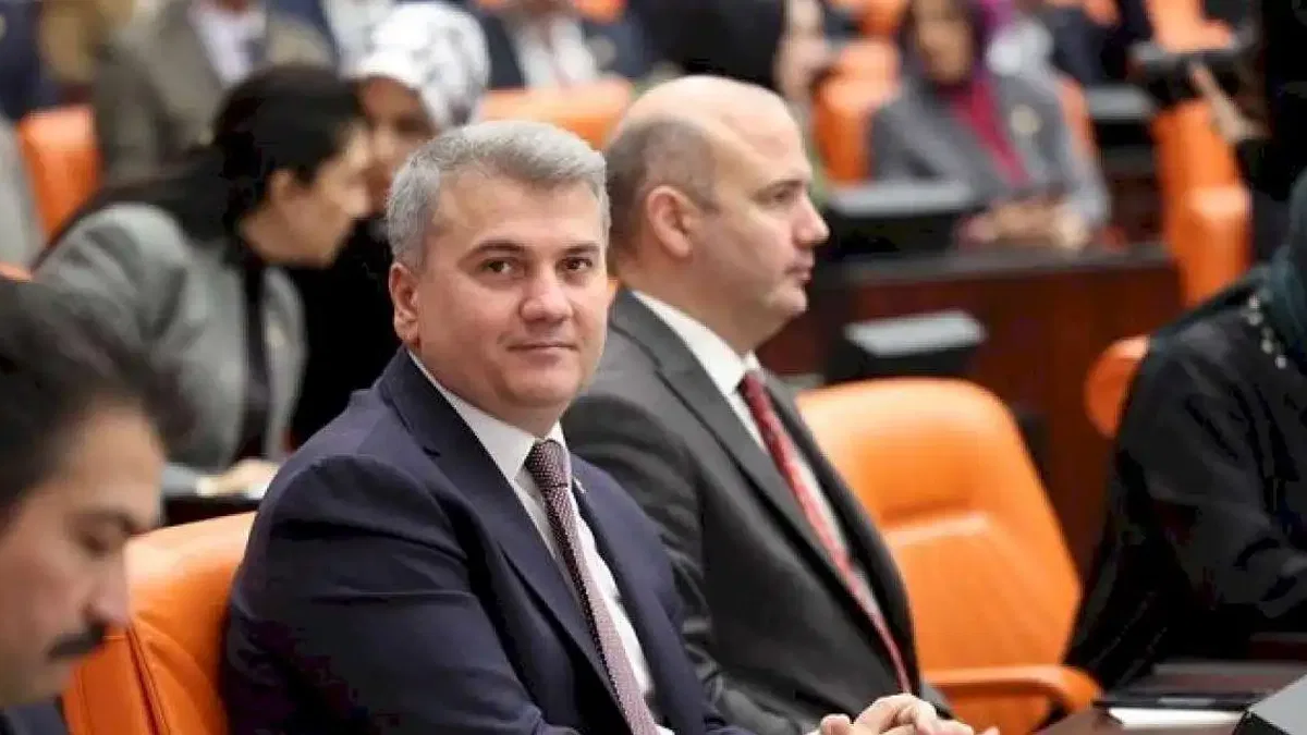 Mustafa Canbey'den yeni yıl mesajı