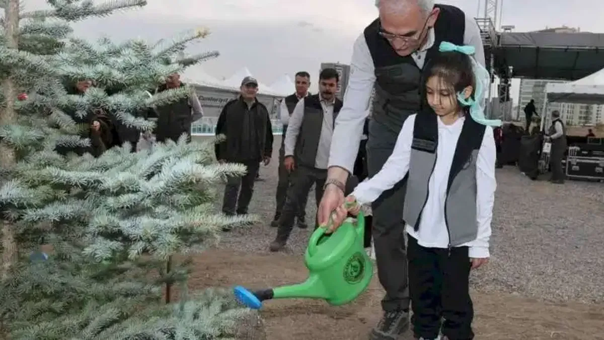 Orman Haftası'nda yanan alanlar fidanlarla buluşacak