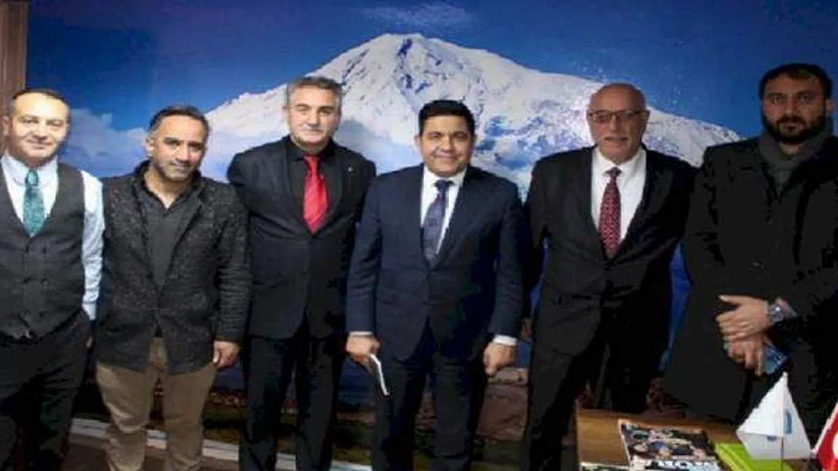 BURSAAKYAD'a 'Saadet' dolu ziyaret