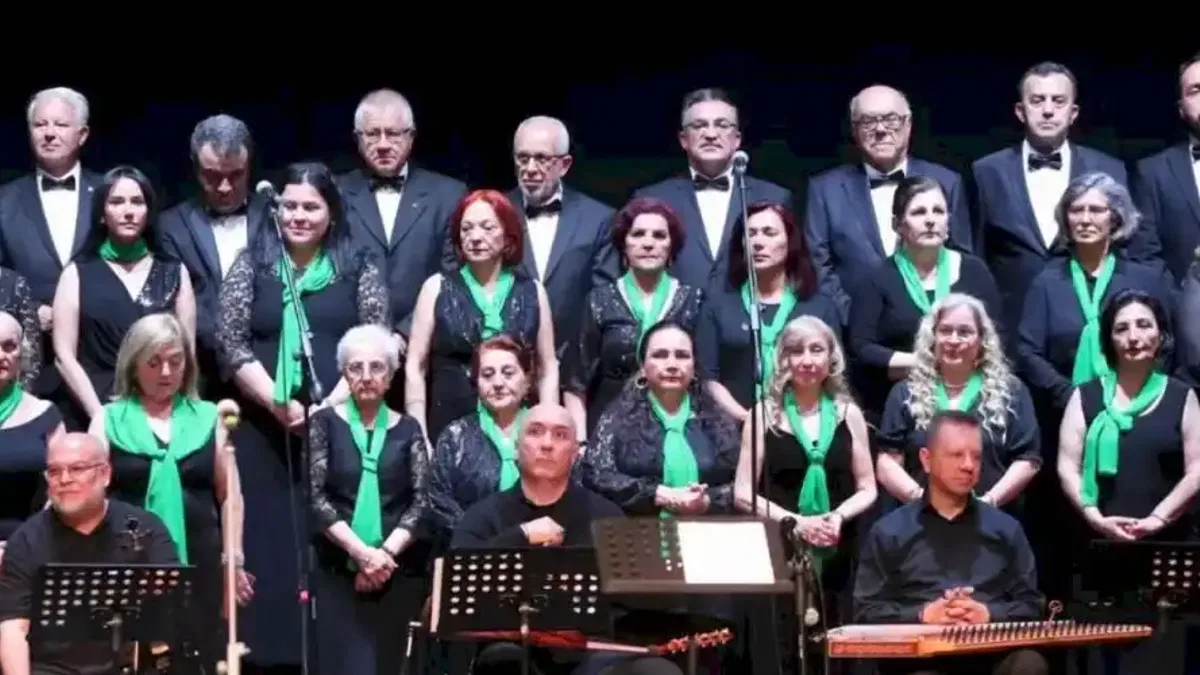İzmit Belediyesi Türk Sanat Müziği Korosundan muhteşem konser