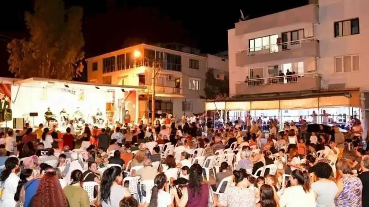 İzmir Çiğli'de müzik ve tiyatro mahallelere taşınıyor