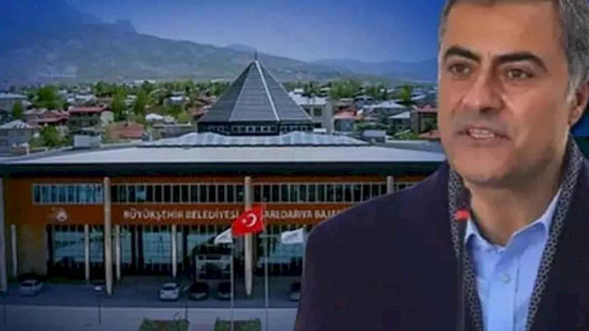 Van Büyükşehir Belediyesi'ne kayyum atandı