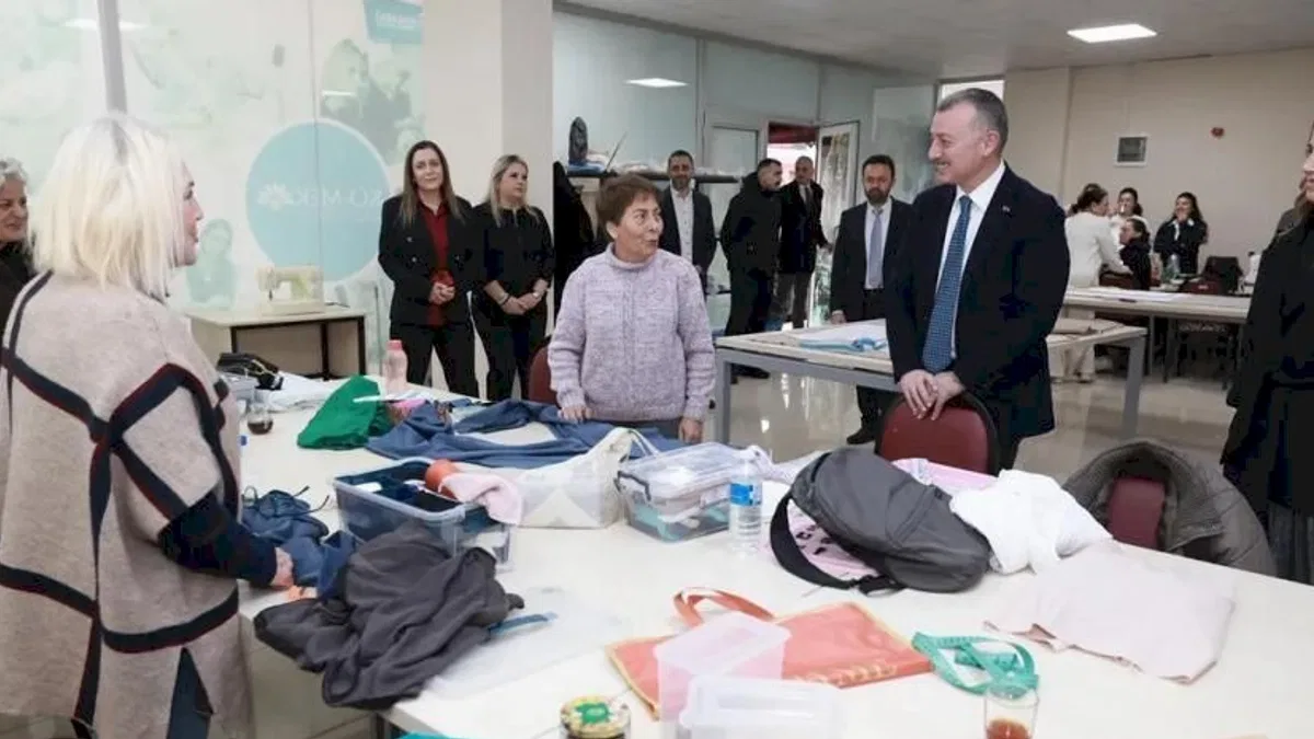 Kocaeli'de Başkan Büyükakın’dan KO-MEK’e ziyaret