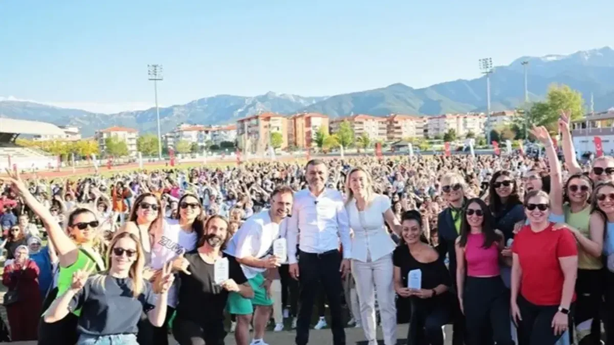 Kadınların ritmi Denizli’ye enerji kattı
