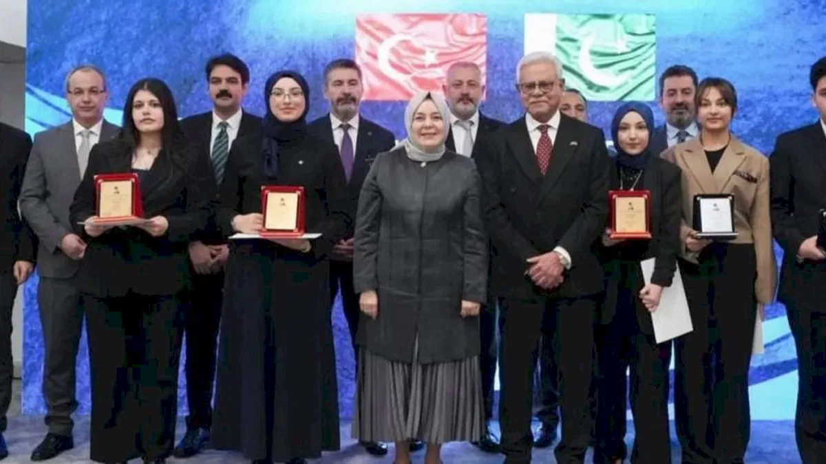 'Cinnah Genç Yazarlar' ödüllendirildi
