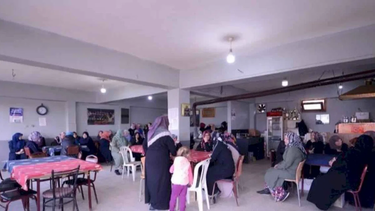 Dipsizgöl’de roller değişti: Erkeklere sokağa çıkma yasağı!