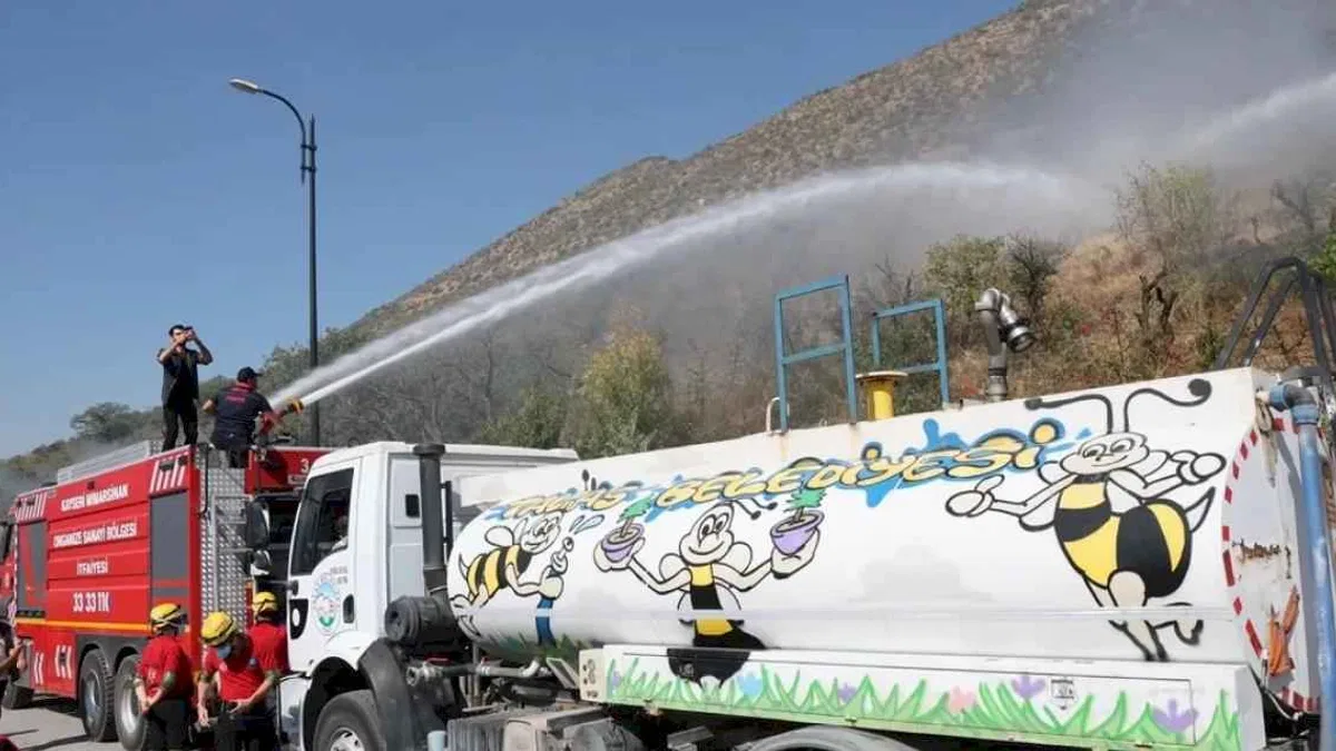 Kayseri Talas'ta Ali Dağı'na 'Alev Kalkanı'