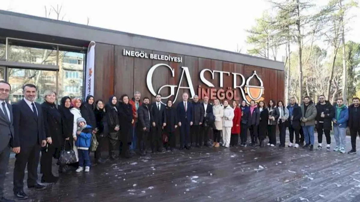 Bursa İnegöl öğretmenlerine  özel kutlama