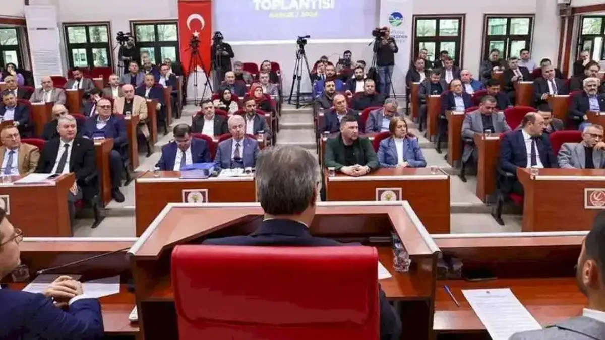 Alemdar: “Deprem öncesi tüm binaları dönüştürmek istiyoruz”