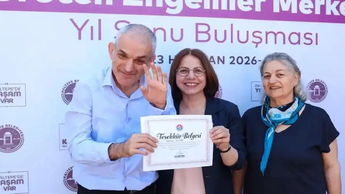 İstanbul Maltepe'nin üretenleri yeni mezunlarını verdi