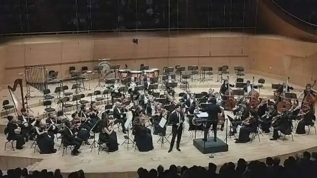CSO DenizBank Konserleri zengin bir repertuarla sanatseverlerle buluştu