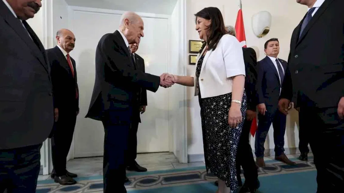 Bahçeli DEM heyetini kabul etti