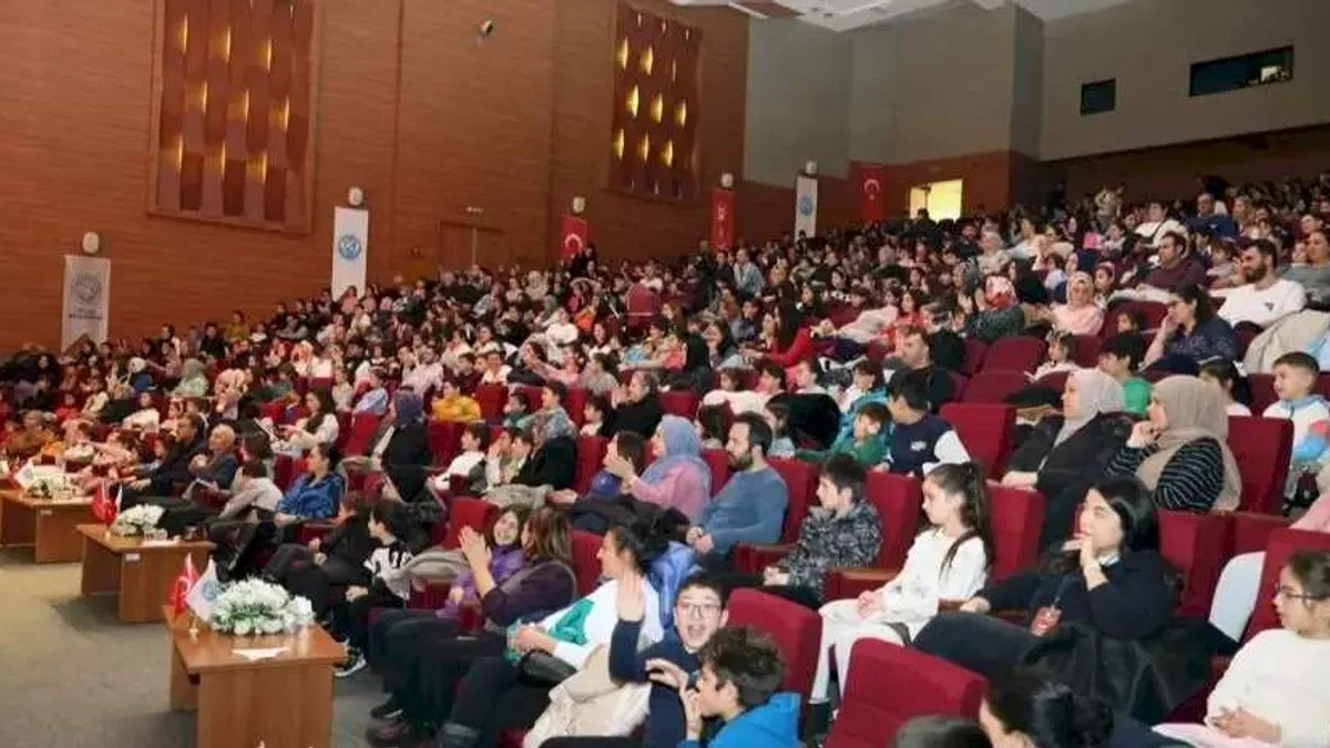 Kayseri Talas'ta Başkan Amca'nın sürprizleri sürüyor