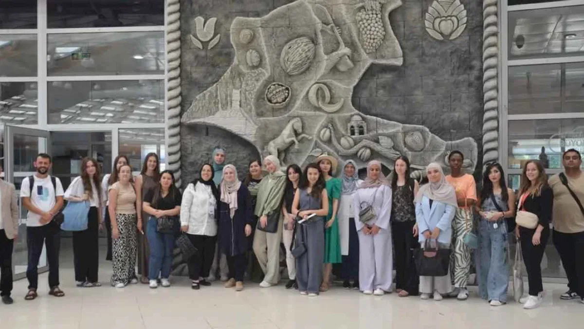 15 ülkeden gelen misafirler Malatya'da