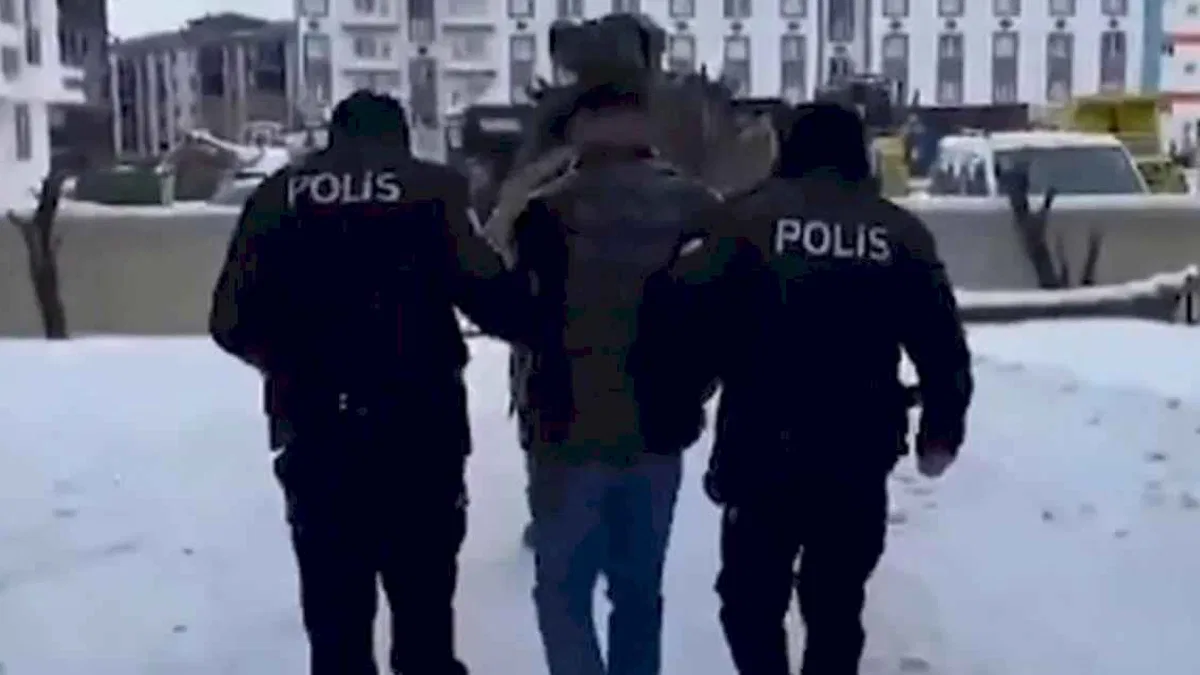 77 ilde zehir tacirlerine Narkokapan!