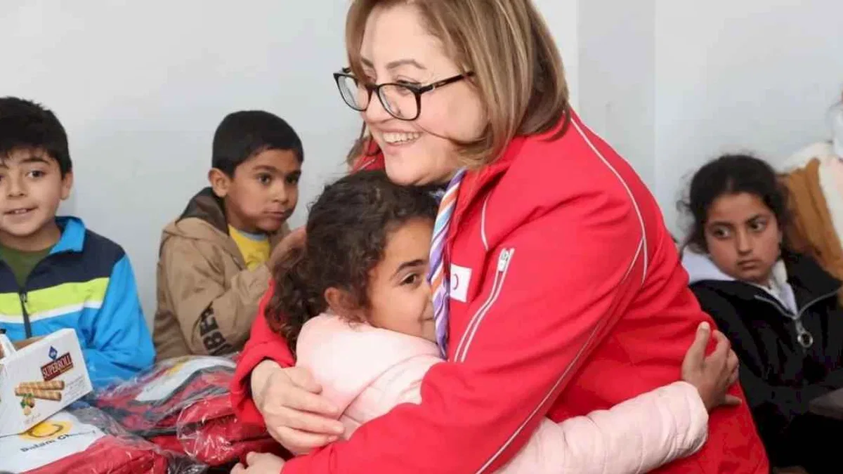 Fatma Şahin'den Cerablus mesaisi