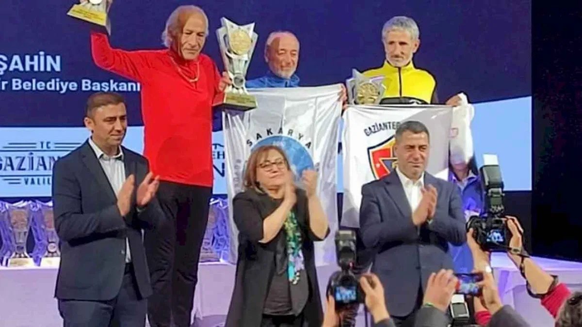 Sakaryalı sporcu altın madalya kazandı