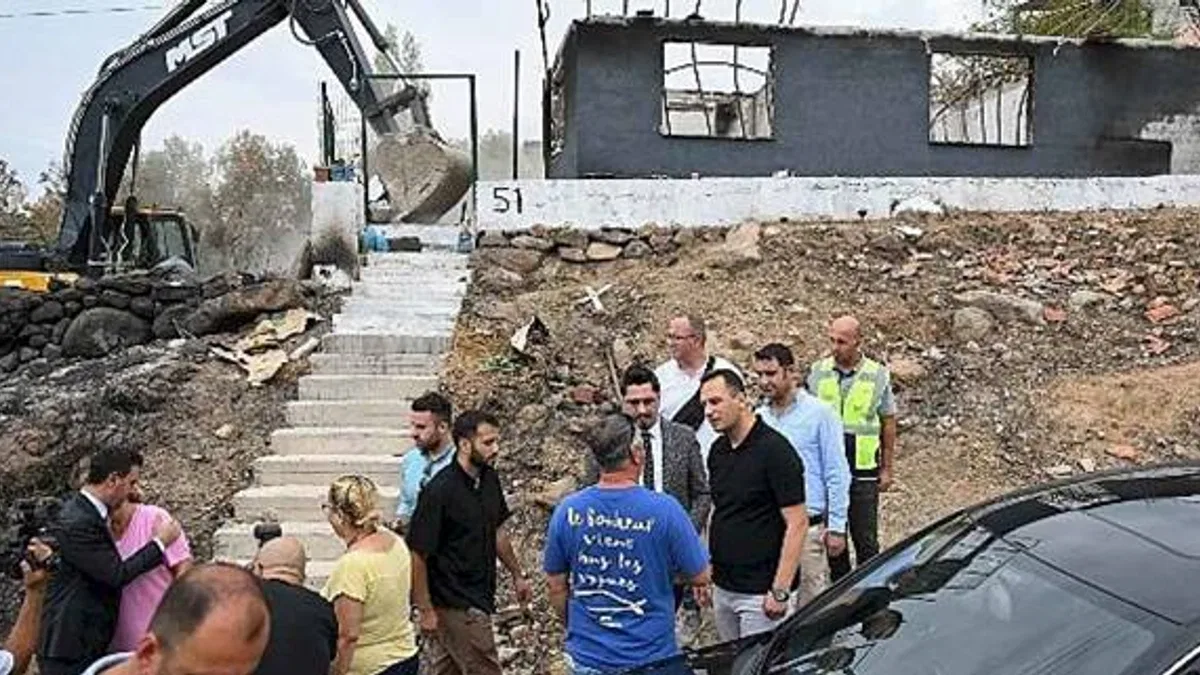 Bornova Belediyesi'nden yangın mağduru aileye destek