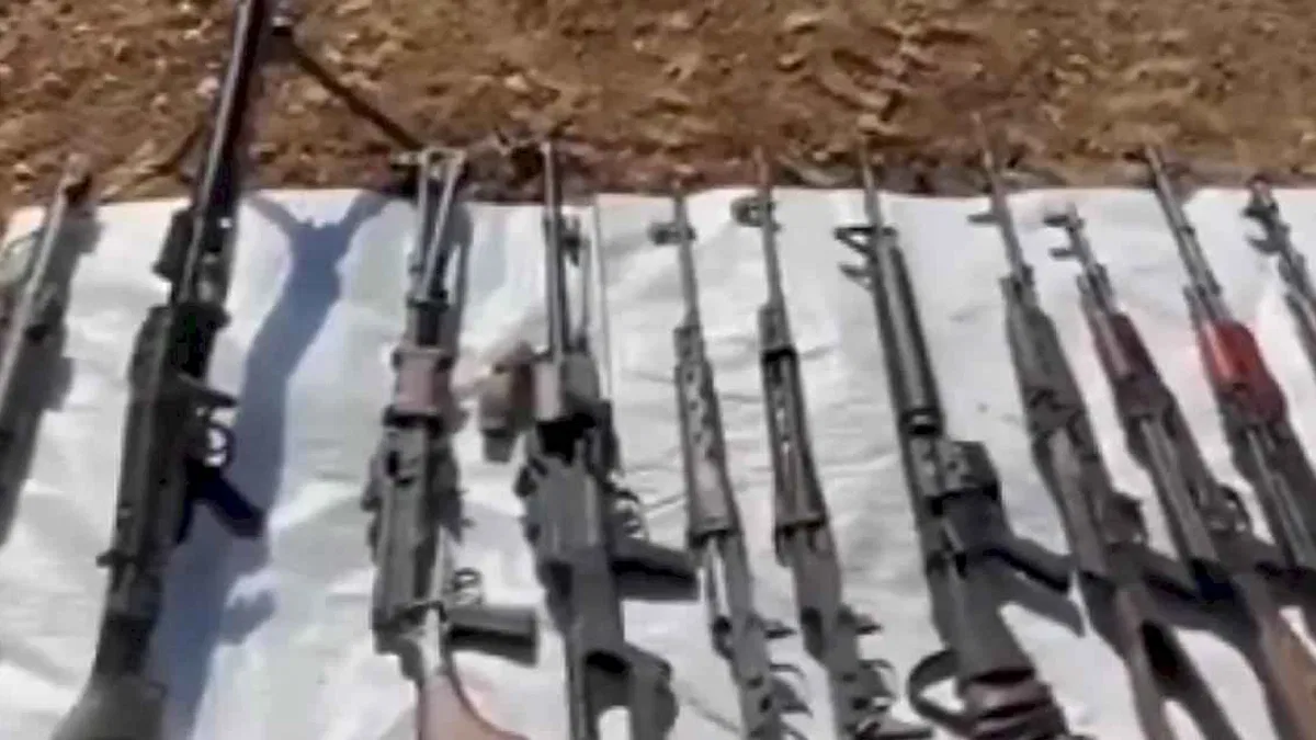 Pençe Kilit'te teröristlerin silahlarına el konuldu
