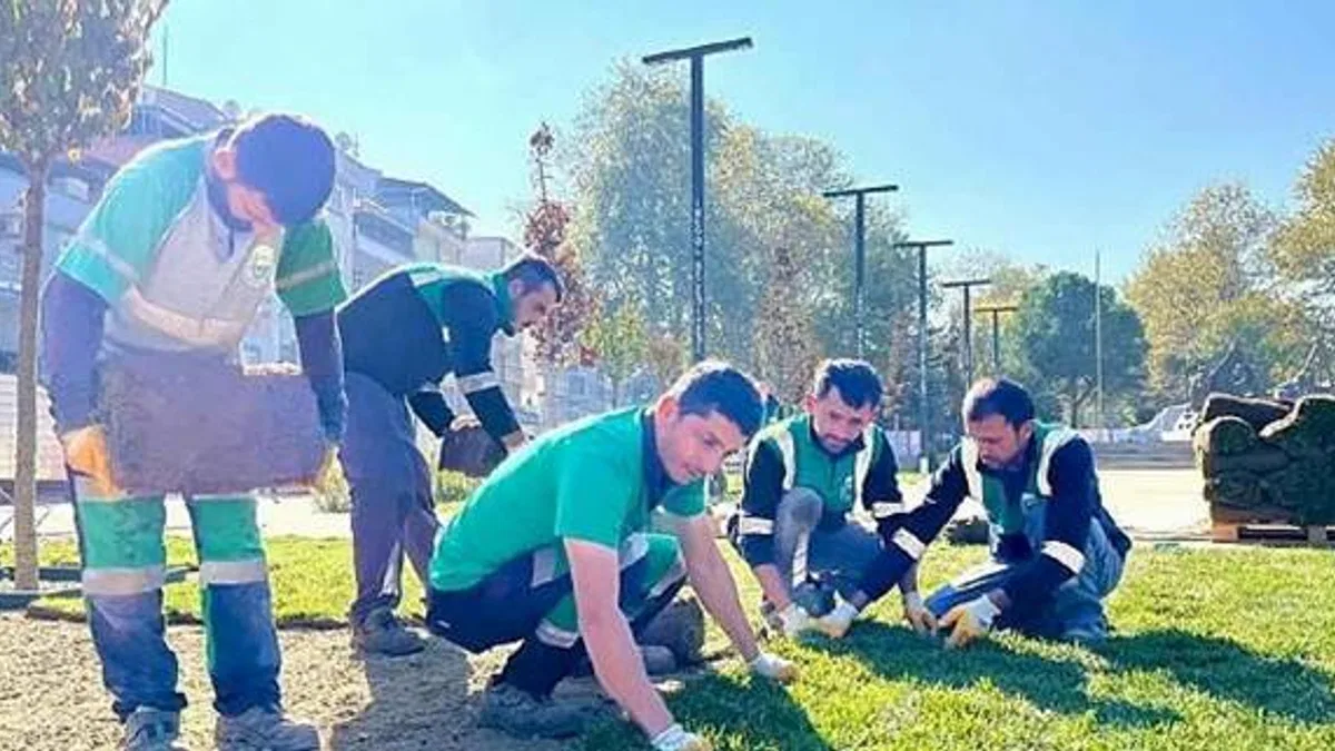 Yeni Meydan Cumhuriyet Bayramına Hazırlanıyor