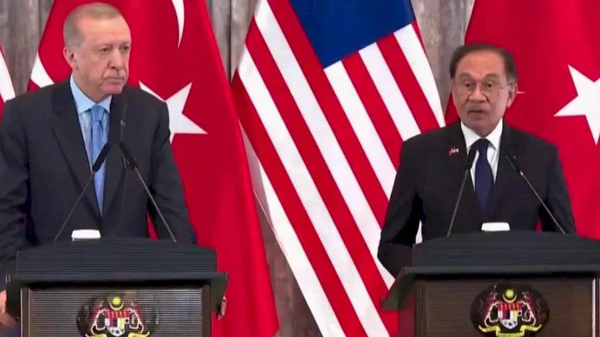 Malezya'da heyetler arası görüşmeler tamamlandı... Ortak açıklama yapılıyor