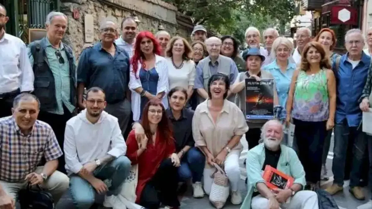 Gazeteci Özke’nin “Sapan”ı Filistin’e ulaştı