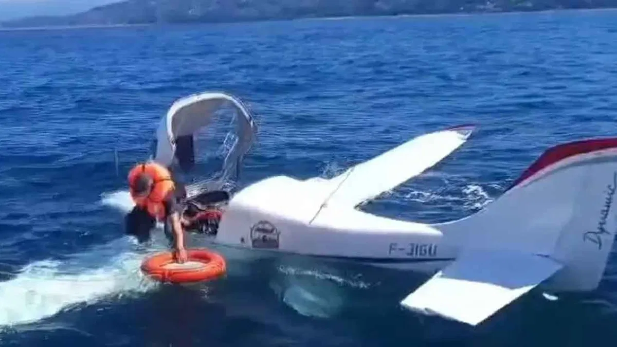 Batum'dan havalanan uçak Rize'de denize acil iniş yaptı! 2 kişi kurtarıldı