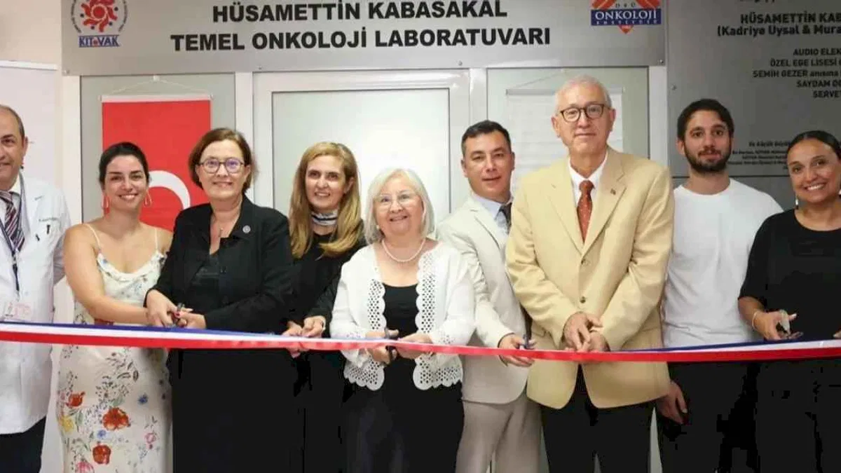 DEÜ’de yenilenen Onkoloji laboratuvarı hizmete açıldı