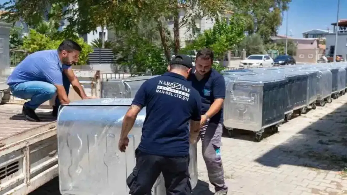 İzmir Narlıdere'ye 200 yeni çöp konteyniri