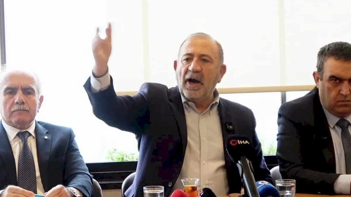 Gürsel Tekin: CHP’yi fabrika ayarlarına döndüreceğiz