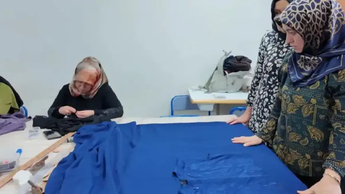 Malatya’da Hazır Giyim Kursu kadınlara meslek kapısı açıyor