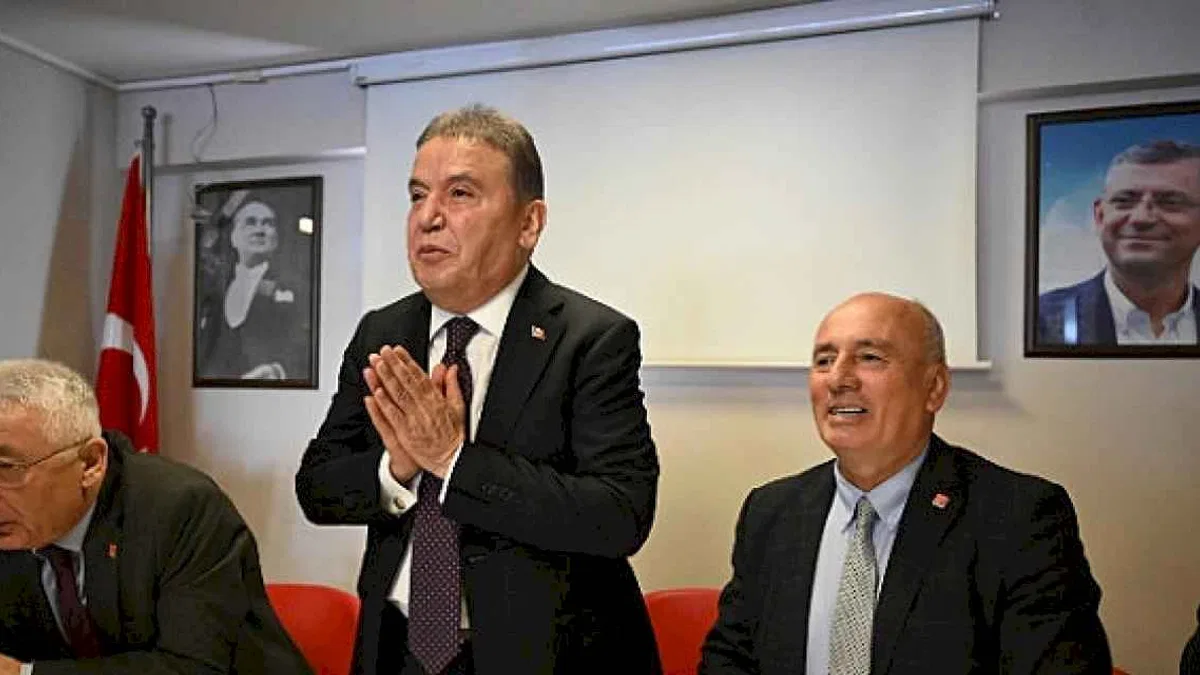 Başkan Böcek Kumluca'da