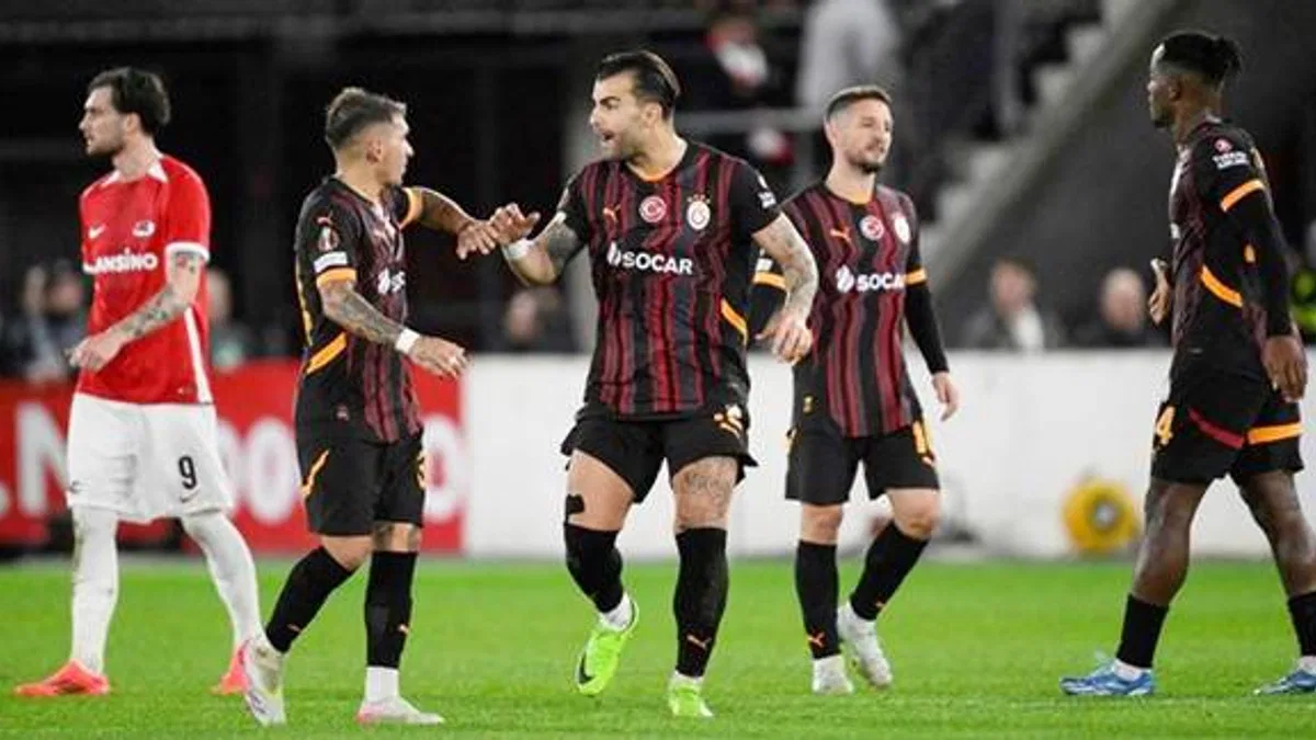 AZ Alkmaar 1-1 Galatasaray (Maç Sonucu) Aslan Alkmaar'dan bir puanla dönüyor