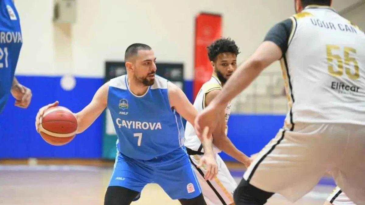 Çayırova, PizzaBulls CO Basket’i mağlup etti
