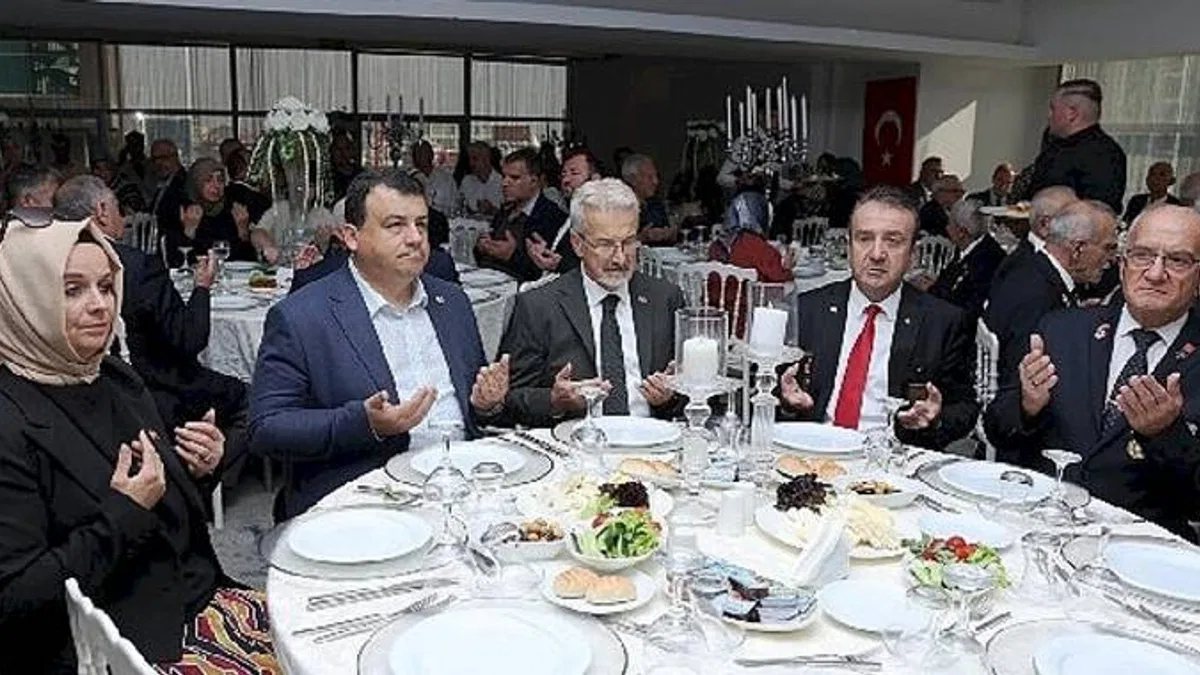 Başkan Erdem Gazileri Unutmadı