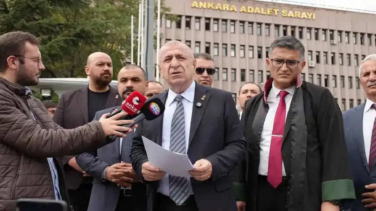 Ümit Özdağ’dan Diyarbakır’daki Kürtçe tabelalarla ilgili suç duyurusu