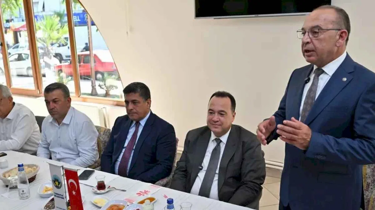 Başkan Dutlulu’dan Turgutlu’da muhtarlara işbirliği mesajı