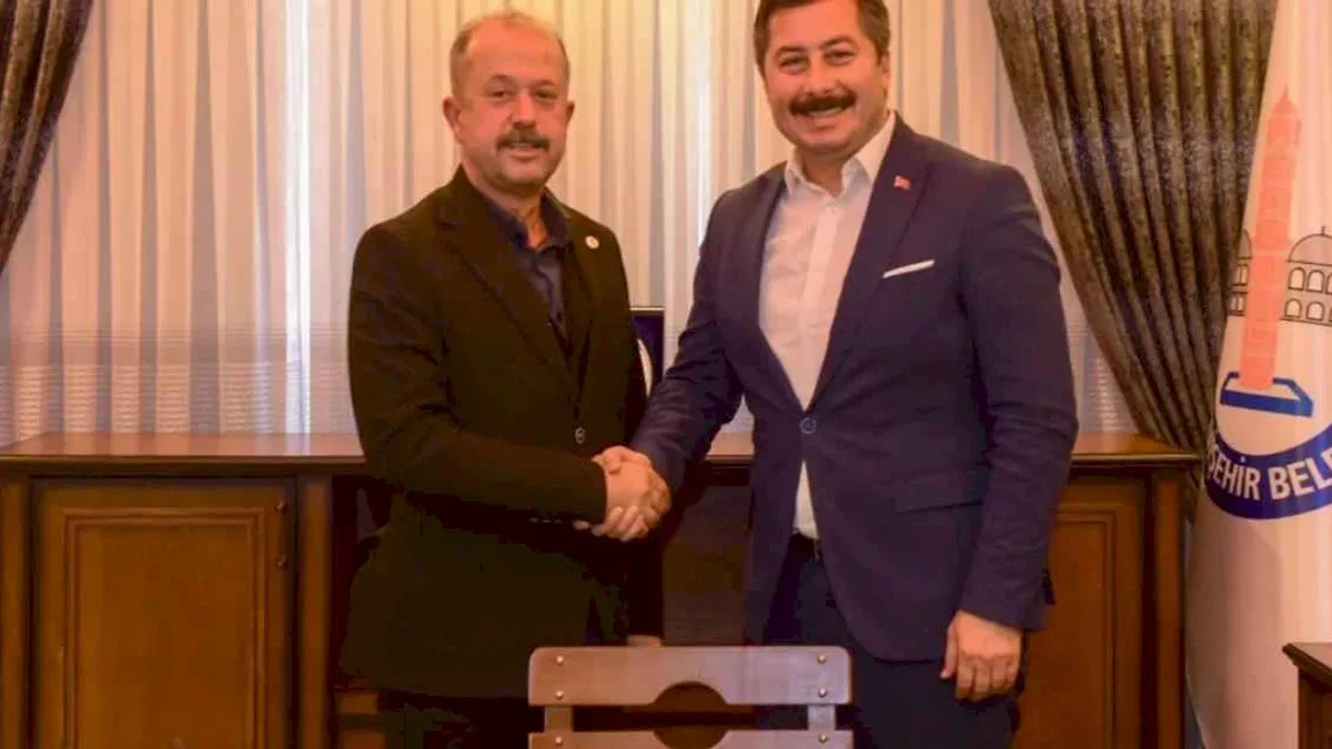 Ercan Özel: 'Gelecek yılların temelini birlikte atacağız'