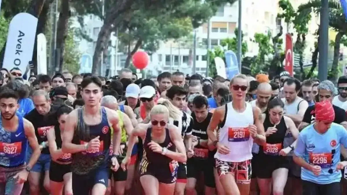 Maraton İzmir’de Kibiwot ve Tagel şampiyon