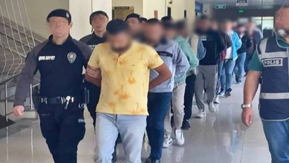 Konya Polisinden Dolandırıcılık Operasyonu: 13 Gözaltı