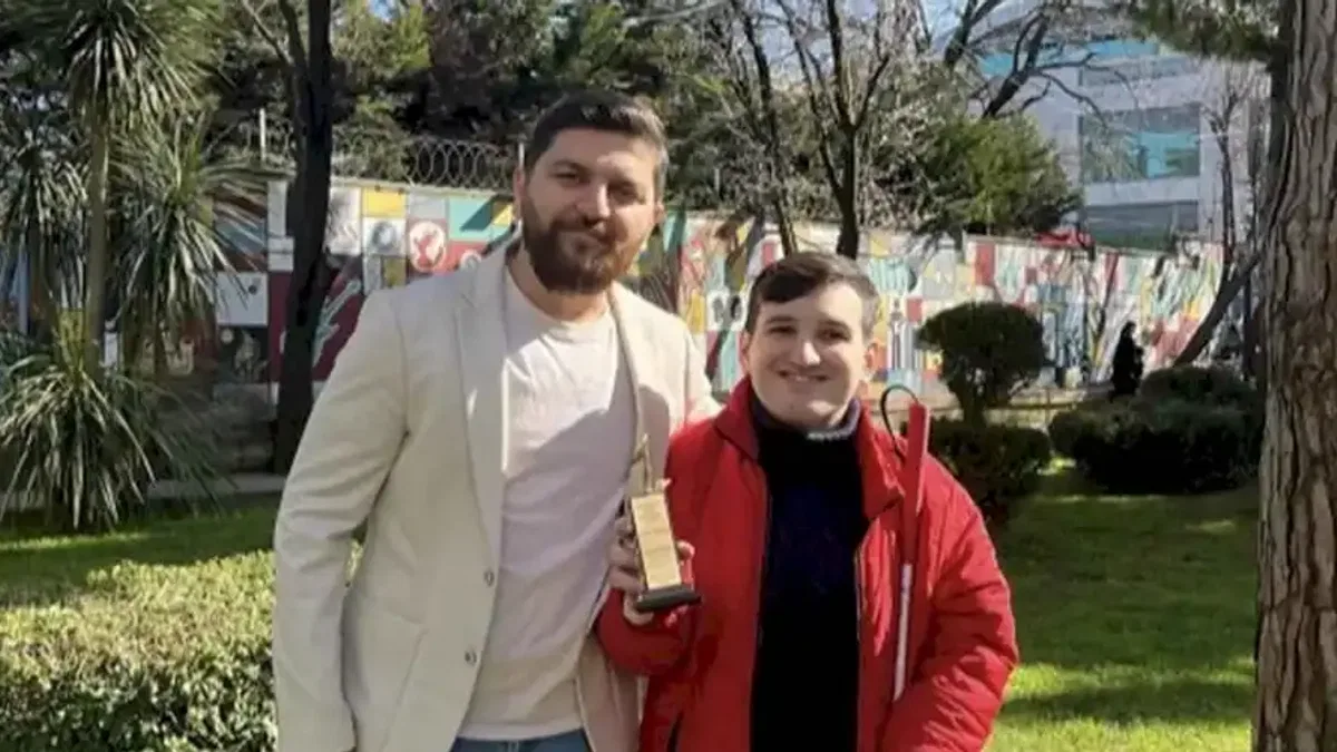 Ödül almaya engel yok!