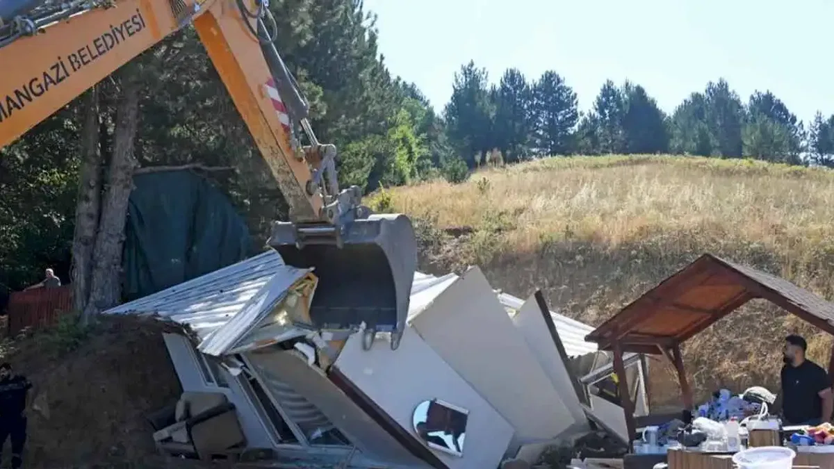 Bursa Osmangazi’de kaçak yapılara geçit yok