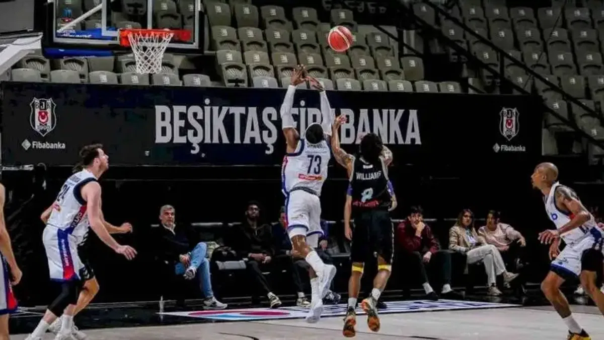 Konya Büyükşehir Belediyespor Play-Off Çeyrek Final Serisinde ilk maçı kazandı